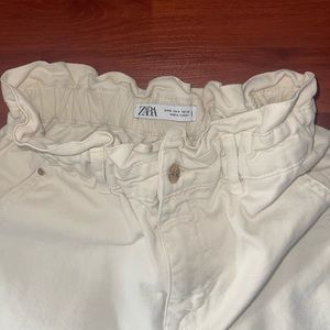 ZARA High Waisted Paperbag Baggy Jeans - Beige - Size: 4